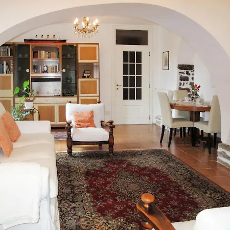 Locazione Turistica Casa Katalin * Dolcedo